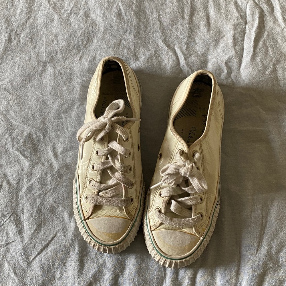 PF Flyers Sz 7